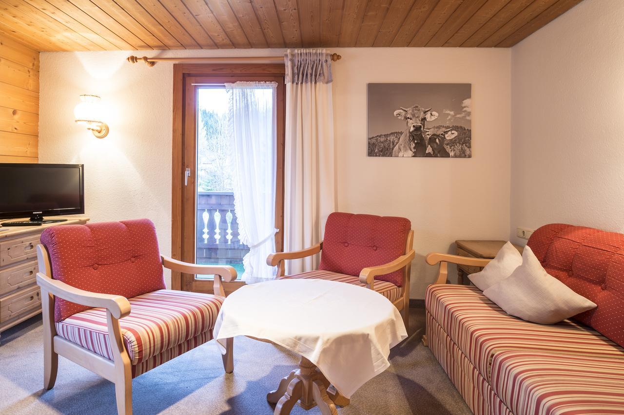 Gaestehaus Tannegg Mittelberg Exterior photo